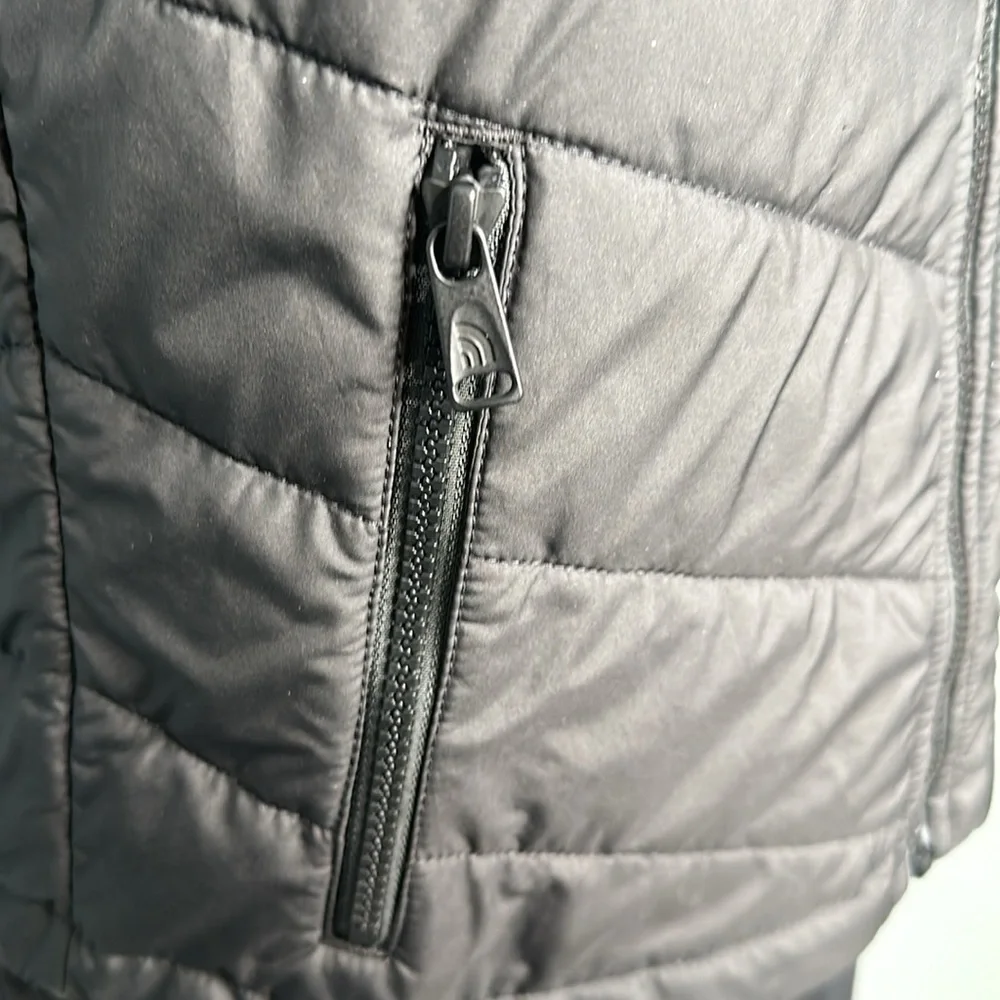 The North Face black vest size XS woman’s - Picture 2 of 11
